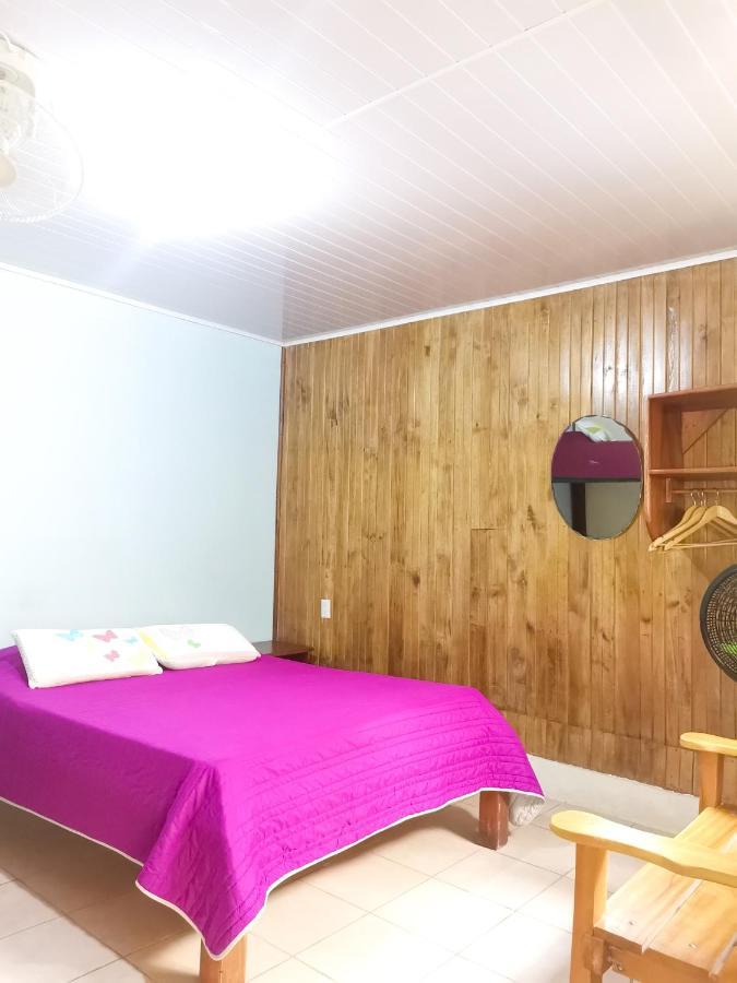 Casita Happy Feet And Tours Corcovado Hotell Drakes Bay Eksteriør bilde
