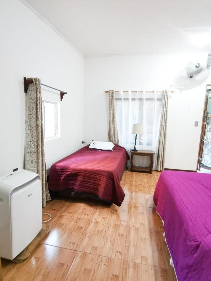 Casita Happy Feet And Tours Corcovado Hotell Drakes Bay Eksteriør bilde