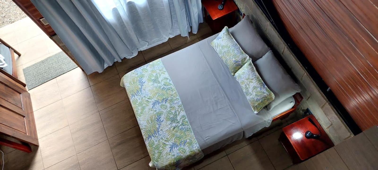 Casita Happy Feet And Tours Corcovado Hotell Drakes Bay Eksteriør bilde